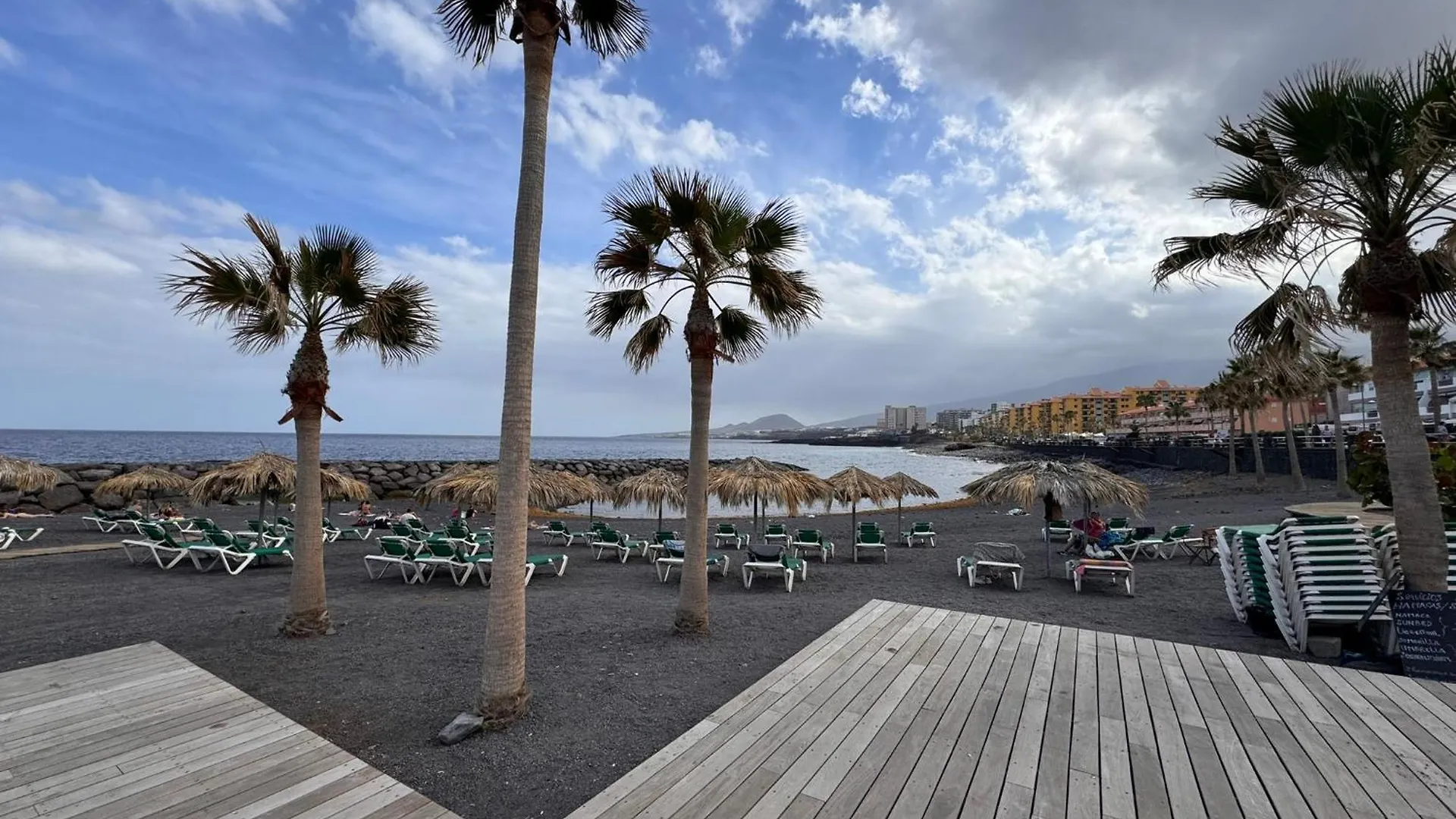 Alquilaencanarias Caletillas Vista Al Mar 坎德拉里亚